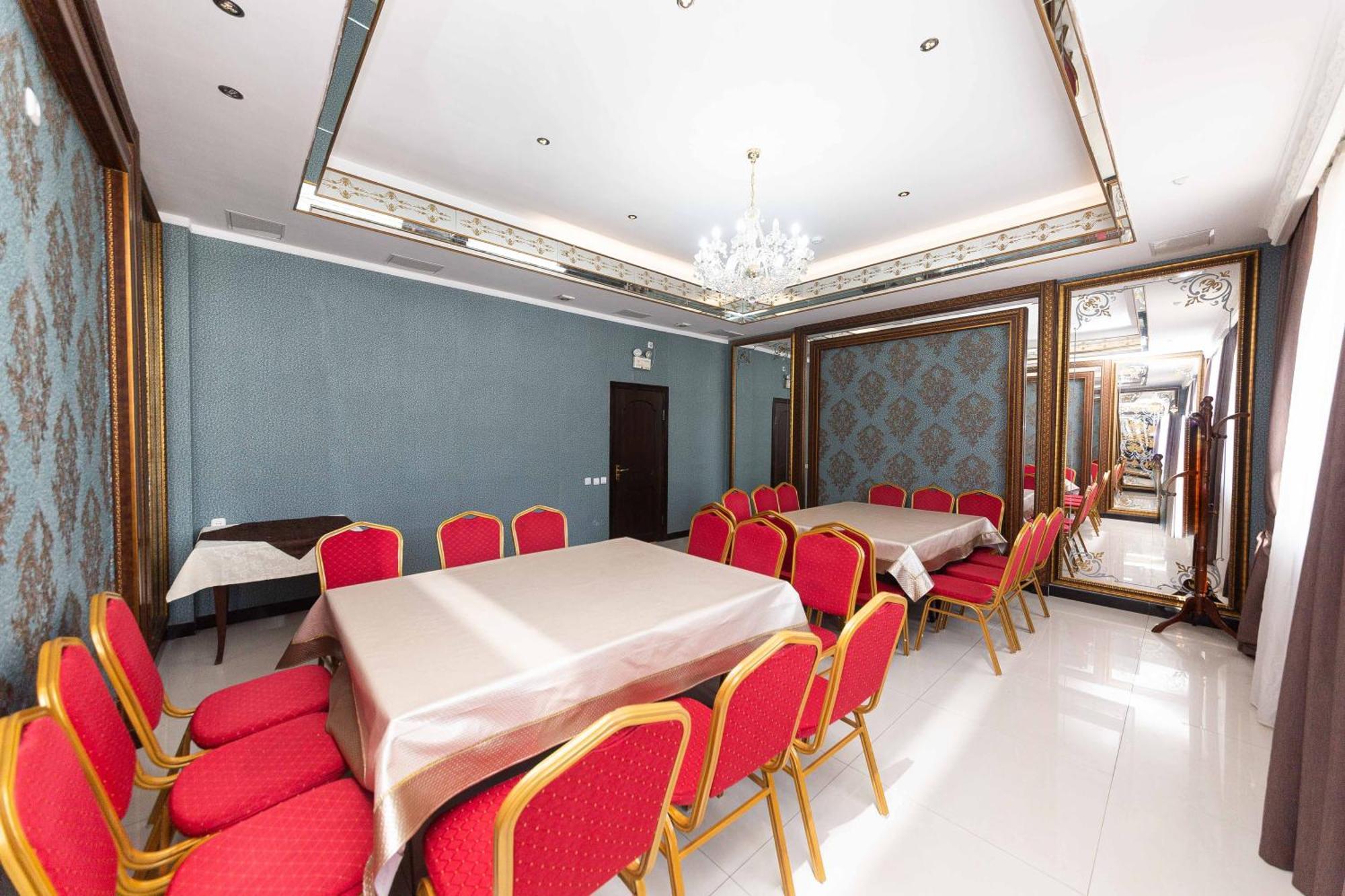 Hotel O Azamat Astana Exterior foto
